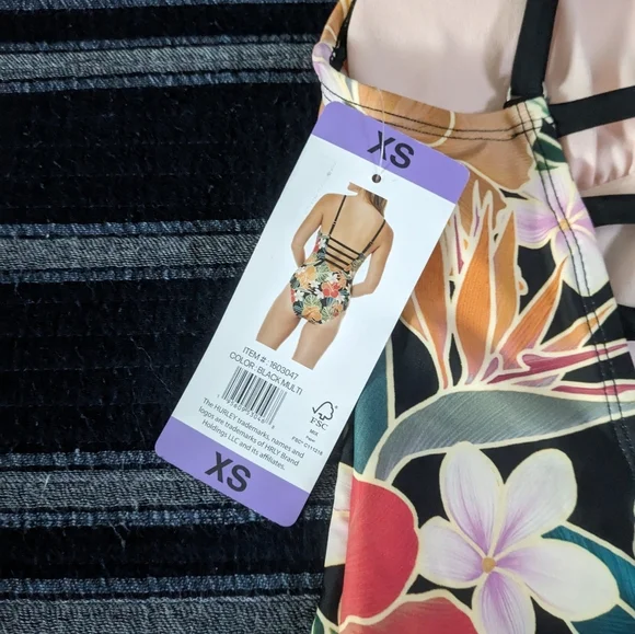 Hurley Tropical Floral Women Xtra Small Multicolor Swim Suit UPF 50 042024 - Picture 6 of 10